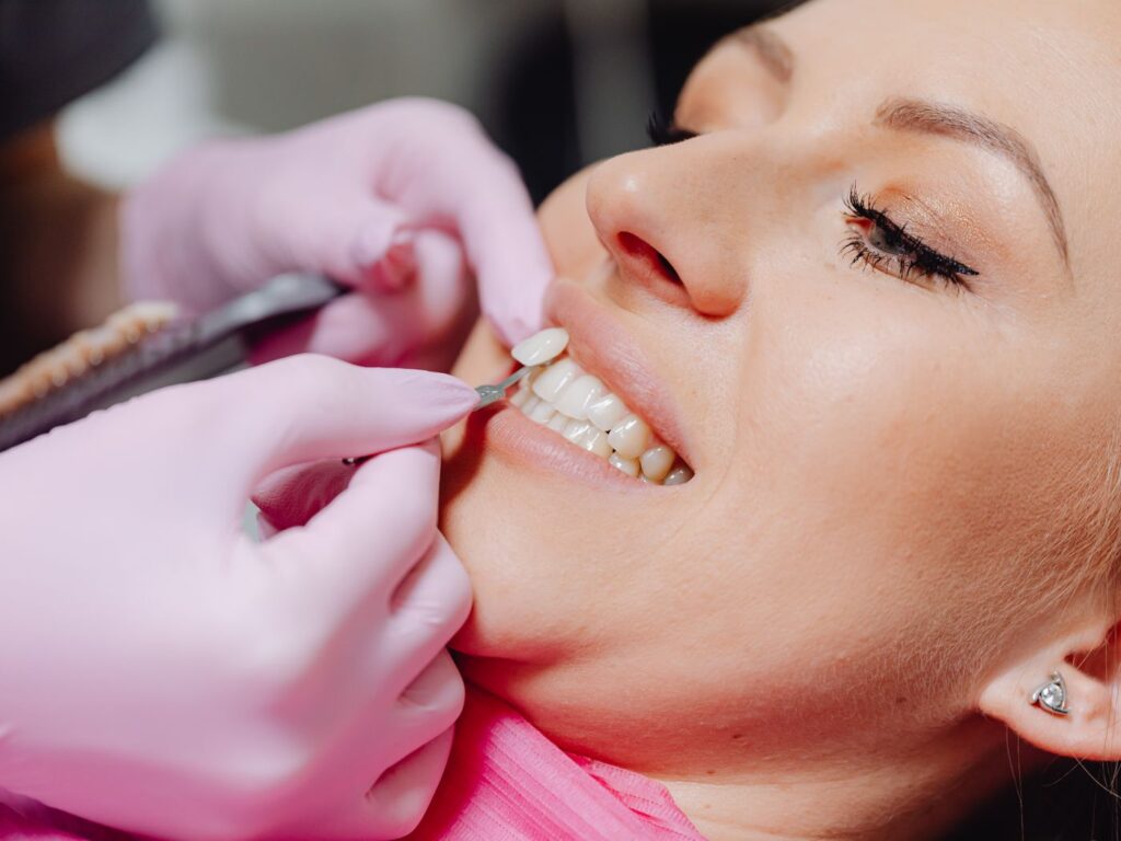 Revisión dental en consulta